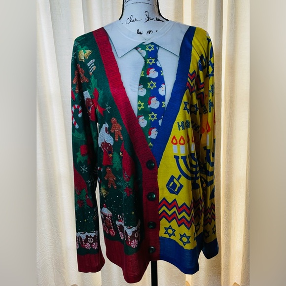 HOLIDAY SHIRT for POSHERS that CELEBRATE CHRISTMAS and HANUKKAH. - Picture 5 of 5